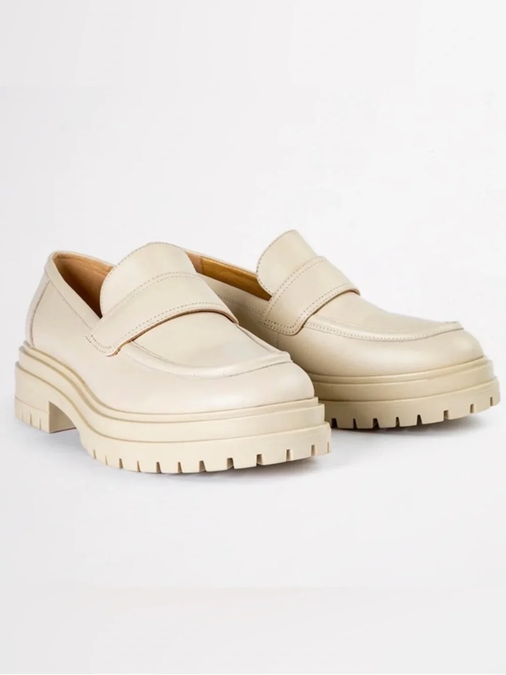 Tony Bianco Wiz Loafer Lug Sole Vanilla Capretto Leather Sz 7.5
